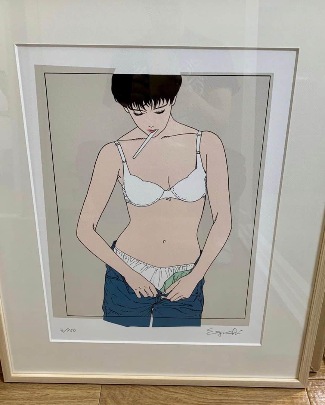 江口寿史さんのインスタグラム写真 - (江口寿史Instagram)「フリースタイルから出してる版画シリーズの今年の新作５点が発売になりました。オススメはひばりくんが機関銃ぶっ放してる「ぐらたたた！」かな。  #Repost @kurosyacho with @get_repost ・・・ 今年の江口寿史さんの新作版画の事前予約分を丸二日かけて発送しました。 額装したものが、手元に何枚かありますので、いまご注文いただけると、お待たせすることなく発送できますよ。  https://webfreestyle.com/collections/pop-art」6月26日 20時43分 - egutihisasi