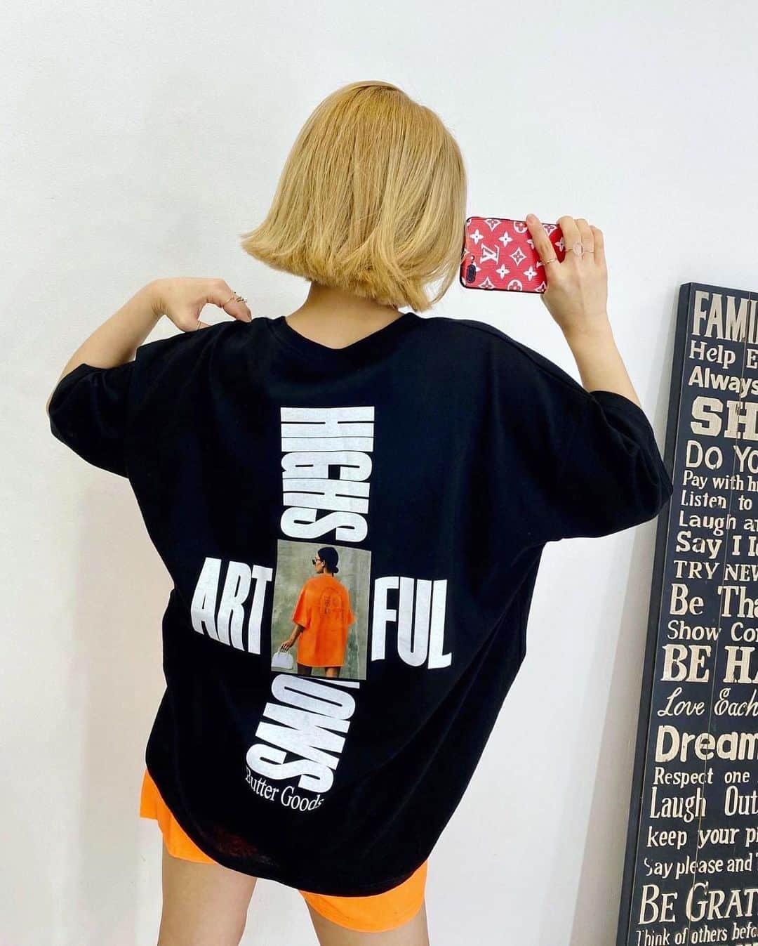 小林香菜さんのインスタグラム写真 - (小林香菜Instagram)「. 本日からセレクトアイテム入荷始まりました👏 始まったらワクワク🥰 人と被らないお部屋作りやインテリアがお好きな方、可愛い物が好きな方などぜひサイト覗いてみてね‼️ これからアイテムも少しづつ増える予定です✍️ 韓国の女の子に人気のあるブランドの物なのでお早めに🐣 詳しくは1youのインスタとサイトをチェックしてね😇 お洋服の方も入ってるのでぜひ🌈 . #1you #わんゆー　#セレクトアイテム　#セレクトショップ　#韓国雑貨　#韓国コーデ　#雑貨　#インテリア雑貨」6月26日 20時45分 - kanaful