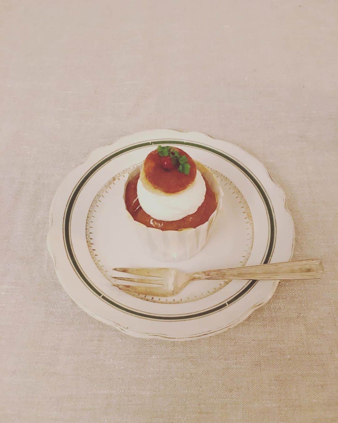 猫沢エミのグルメインスタ