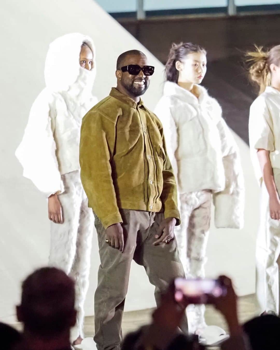 Vogue Runwayさんのインスタグラム写真 - (Vogue RunwayInstagram)「Kanye West is partnering with @gap on a longterm creative project. “I’d like to be the Steve Jobs of the Gap,” he told Style.com in 2015. “I’m not talking about a capsule. I’m talking about full Hedi Slimane creative control of the Gap.” Now, that dream is real. Find out everything you need to know about this collaboration at the link in bio.」6月26日 21時40分 - voguerunway