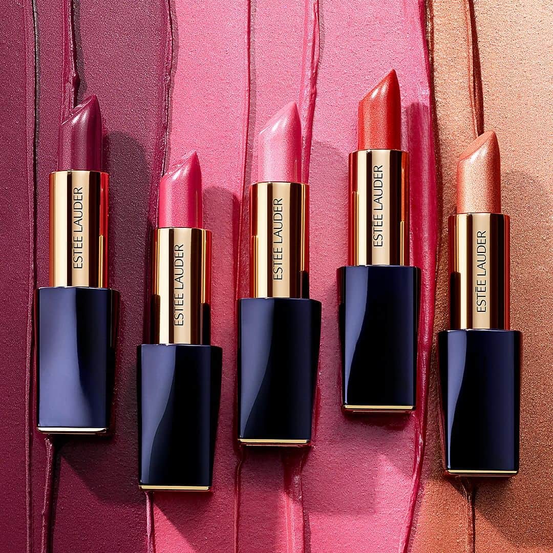 のインスタグラム：「What’s your color mood this weekend? From plum to pink to peach, tap to shop, or go online to virtually try on our #PureColorEnvy Lipstick! 💄 #LipsToEnvy (Shades from left to right: Plum Bite 432, Sly Ingenue 430, Candy 223, Slow Burn 130, Tiger Eye 111)」