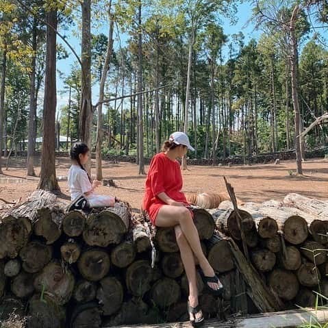 西山美希子さんのインスタグラム写真 - (西山美希子Instagram)「自然の中で子供たちと過ごす時間がいちばん好きな時間。」6月26日 22時47分 - mariaclove