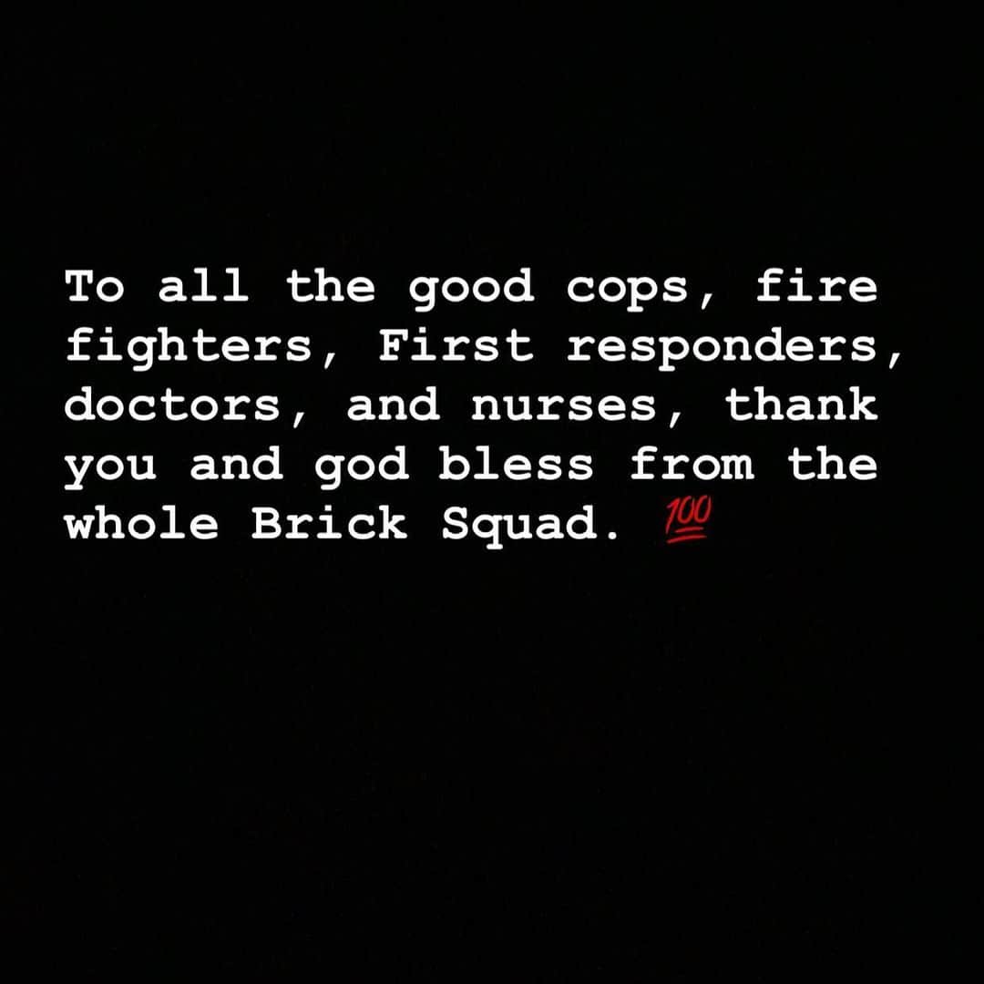 ワカ・フロッカ・フレイムのインスタグラム：「Don’t let the good ones down 🤟🏾」