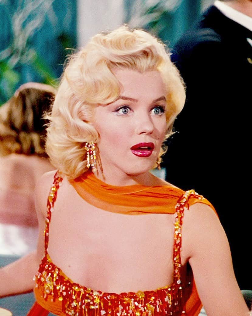 マリリン・モンローさんのインスタグラム写真 - (マリリン・モンローInstagram)「Follow @welovemarilyn for Marilyn Monroe photos. Beautiful Marilyn in the film “Gentlemen Prefer Blondes” 1953. Her facial expressions are so cute✨🧡」6月27日 11時03分 - welovemarilyn