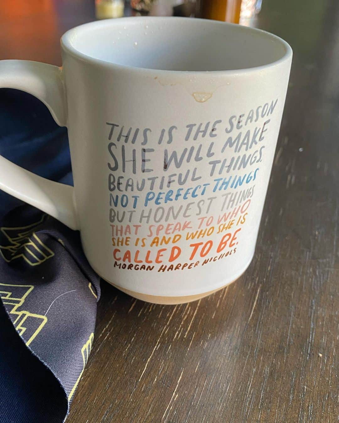 カーステン・ヴァングスネスさんのインスタグラム写真 - (カーステン・ヴァングスネスInstagram)「This is my @morganharpernichols cup she will be my caffeine chalice for many years to come. You can be in love with a mug and #supportblackbusiness too (left the second picture to display my singular graphic art style and yes I left my Wonder Woman dress on the kitchen table like a real ruffian)」6月27日 2時43分 - kirstenvangsness