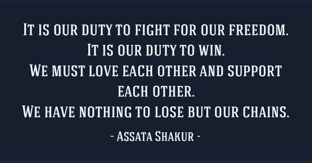 ミーナ・スヴァーリのインスタグラム：「❣️✨✊🏻✊🏼✊🏽✊🏾✊🏿✨❣️ #FreedomFriday #Mantra #IStand #IAmYou #YouAreMe #FightForFreedom #QuotesILove #AssataShakur」