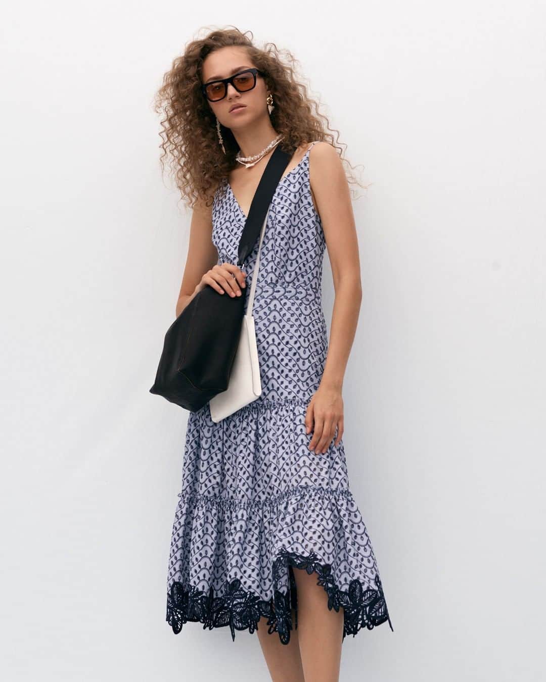 デレクラムのインスタグラム：「Our Spring Collection is now up to 60% 0ff. Explore on DEREKLAM.com」