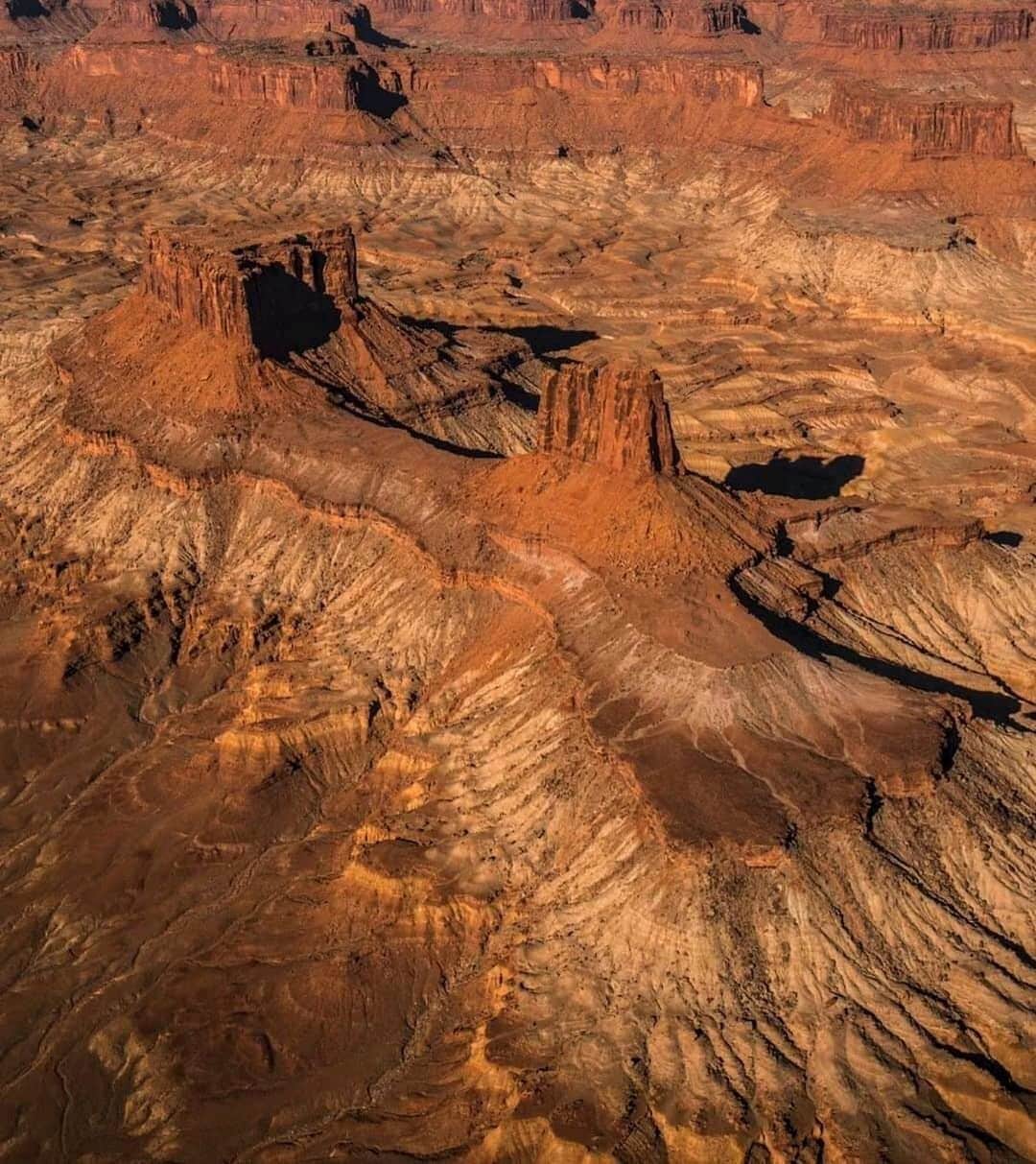Ricoh Imagingのインスタグラム：「Posted @withregram • @frankleeruggles Perspective is everything.  Here's Canyonlands National Park from the air. Thanks @adventures_with_redtail_air for showing me something I've never seen before.  @canyonlandsnps  #utah #moab #utahphotographer #utahisrad #utahgram #landscapephotography  #earth_shotz #aerialphoto #petalpixel #earthpix #nationalparkgeek  @nationalparkservice #canyonlandsnationalpark @nationalparktrust @usinterior #photooftheday #wanderlust #usa #southwest #hikingadventures #americanwest #canyoncountry  #istagood  #picoftheday #instapic #photooftheday #NPGeekAmbassador  #nationalparkgeek #outdoorphotomag #pentax645z #pentax645ambassador  @ricohpentax @ricohusa  #mediumformat #79yearsproject #chasingthelight」