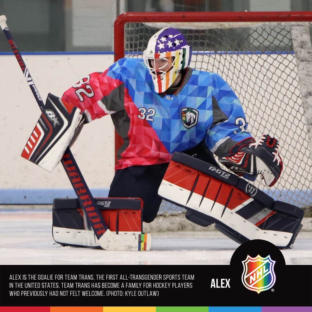 NHLさんのインスタグラム写真 - (NHLInstagram)「The NHL and @pridetape have partnered up this Pride Month to identify “Champions For Change,” hockey players and fans from around the world who have gone out of their way to stand up for acceptance and inclusion. #HockeyIsForEveryone」6月27日 5時40分 - nhl