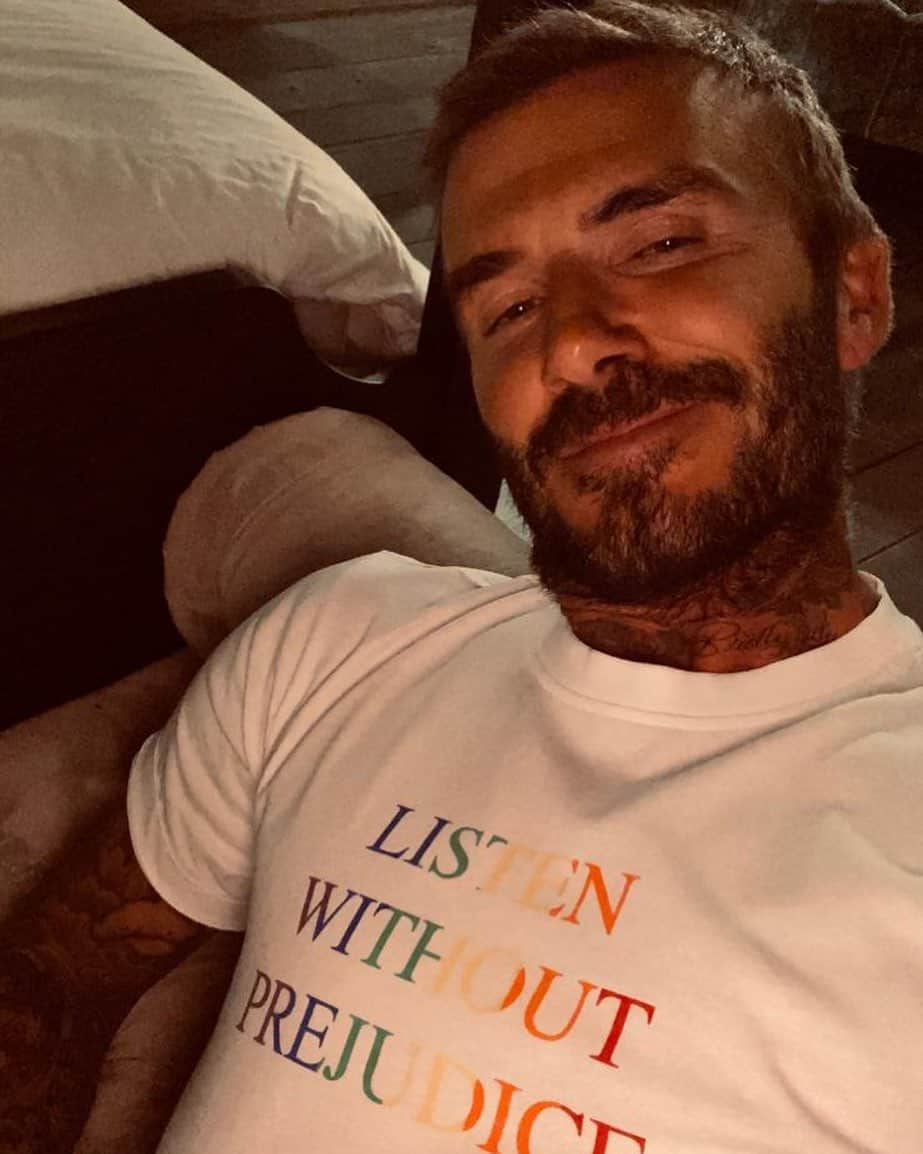 ヴィクトリアベッカムさんのインスタグラム写真 - (ヴィクトリアベッカムInstagram)「@davidbeckham after a night of dancing 😊 x vb」6月27日 5時48分 - victoriabeckham