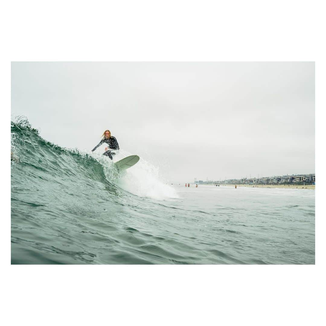 Pete Halvorsenさんのインスタグラム写真 - (Pete HalvorsenInstagram)「It's a Water World. . Leica Q2  1. @dingydavesdingrepair leaning into one 2. Hang Five Dave, Hang Five 3. Pierfect SUP Frame 4. @nikaukai in the wild w/out a paddle 5. Look Ma' no hands 6. Thought he was gonna go right  7. J working on his Salty Old Dog look to scare the kids away 8. Pier People: Silent Mike 9. Reverse Pier Pressure 10. #fromwhereistand」6月27日 6時56分 - petehalvorsen