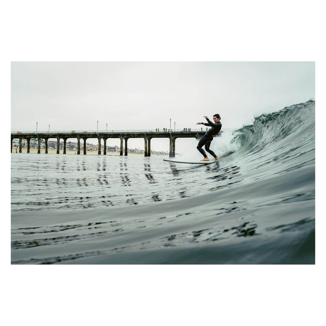 Pete Halvorsenさんのインスタグラム写真 - (Pete HalvorsenInstagram)「It's a Water World. . Leica Q2  1. @dingydavesdingrepair leaning into one 2. Hang Five Dave, Hang Five 3. Pierfect SUP Frame 4. @nikaukai in the wild w/out a paddle 5. Look Ma' no hands 6. Thought he was gonna go right  7. J working on his Salty Old Dog look to scare the kids away 8. Pier People: Silent Mike 9. Reverse Pier Pressure 10. #fromwhereistand」6月27日 6時56分 - petehalvorsen