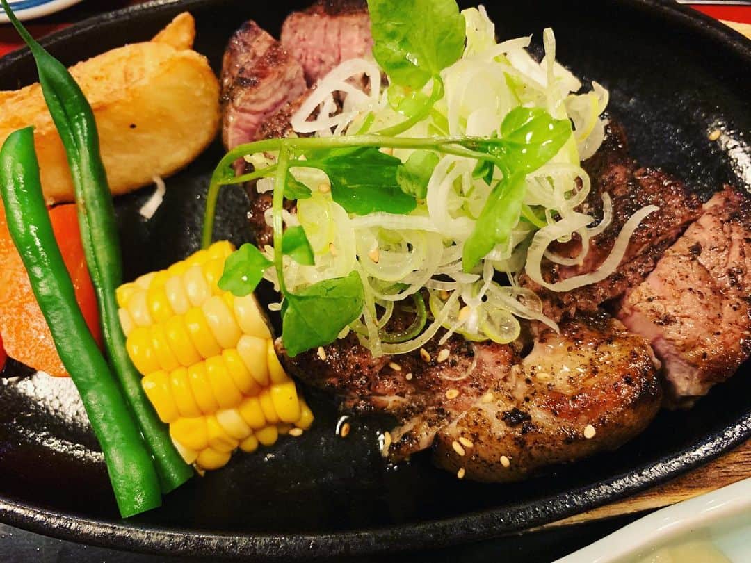 HAYATOのインスタグラム：「#BRIDGET  #HAYATO  #japan  #岐阜県  #東濃  #恵那市  #素材蔵  #福吉  #トンテキ  #炭焼き  #手作り  #できたて  #美味しい  #職人技  #匠  #恵那グルメ  #地元グルメ  #田舎  #地元  #仲間  #観光  #自然  #歴史  #景色  #風景  #写真  #可能性のある街  #grateful」
