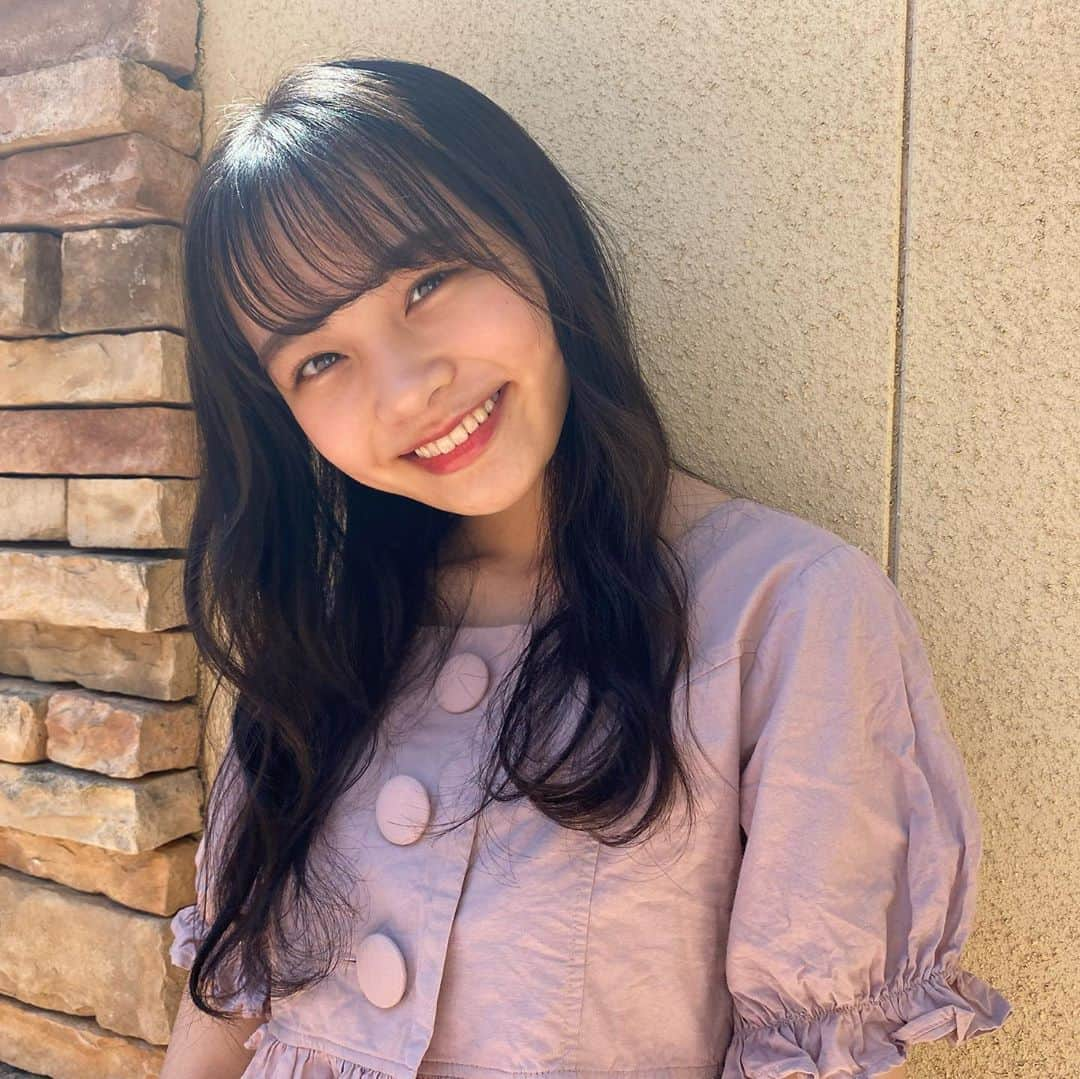 林芽亜里さんのインスタグラム写真 - (林芽亜里Instagram)「🎀﻿ ﻿ にっこにこ😊﻿ ﻿ みんなに沢山の笑顔、届け~🎁﻿ ﻿ #ニコラ #nicola #林芽亜里」6月27日 19時09分 - meari__hayashi