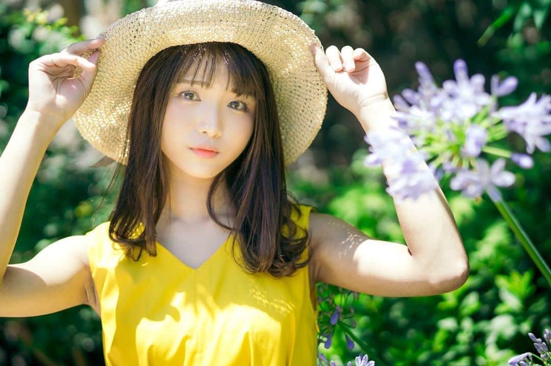 山本ゆうかのインスタグラム：「.﻿ ﻿ ﻿ ﻿ ﻿ 知的な装いをした愛の花﻿ ﻿ ﻿ ﻿ ﻿ #アガパンサス #紫君子蘭」