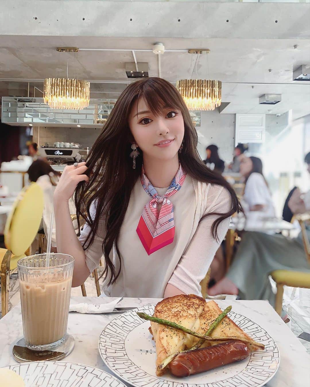 のインスタグラム：「🍰🍰🍰 . . . ゆみさんと♡ . #cafe #photo #lunch #cake #フレンチトースト #サロンドルイ」