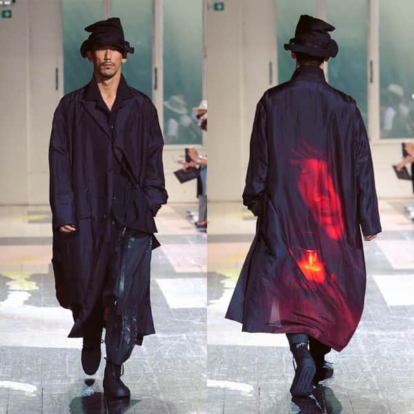 playfulさんのインスタグラム写真 - (playfulInstagram)「！ヨウジヤマモト大量入荷！ 【2018S/S コレクション】 Yohji Yamamoto POUR HOMME 内田すずめ 赤い果実プリントシルクロングコート /¥327,800 (k-82033)  https://www.playful-dc.com/products/details86397.html ※その他ヨウジコレクション、レア物は商品タグからチェックできます！  #撮影 #古着 #ユーズド #DCブランド #ヨウジヤマモト古着 #山本耀司#ヨウジヤマモト#ワイズ #リミフゥ#ヨウジヤマモトファム#コレクション #ヨウジヤマモトプールオム #ワイズフォーメン  #撮影代行 #シルク#赤い果実 #内田すずめ#yohjiyamamoto #yohjiyamamotopourhomme #yohjiyamamotofemme #yohjiyamamotonoir #yohjiyamamotojapan  #yyph #ys #y3 #limifeu #ysformen #yohjiyamamotosecond」6月27日 20時15分 - playful_dc