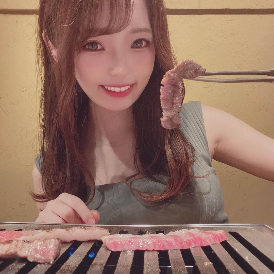 かなてゃんさんのインスタグラム写真 - (かなてゃんInstagram)「IDが焼肉やけん焼肉の投稿します🦴🦴 この前愛媛県の三番町にある壱枚焼肉まささんに行ってきたよ！ お肉も、肉寿司も、海鮮もあって美味しすぎた😣 愛媛のお店いろいろ知りたい🤔！ . . . . #愛媛焼肉 #愛媛 #焼肉 #愛媛グルメ #一枚 #壱枚焼肉まさ #pr #コラボベース　#愛媛グルメ #愛媛居酒屋 #松山グルメ #松山美食 #松山 #愛媛　#グルメスタグラム #グルメ女子 #japanesegirl #愛媛観光 #サロンモデル #関西サロモ　#インフルエンサー」6月27日 20時17分 - _yakiniku_