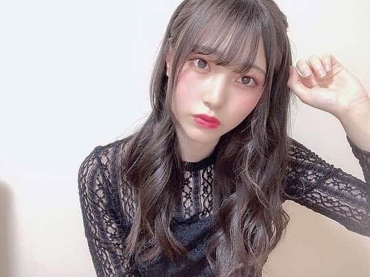 川越紗彩さんのインスタグラム写真 - (川越紗彩Instagram)「今流行りの『地雷系メイク』に挑戦してみました😈⚡️🤍 #地雷系女子 #地雷メイク #ハーフツイン」6月27日 20時26分 - saaya_kawagoe_ngt48