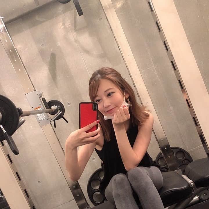 工藤紬のインスタグラム：「﻿ ﻿ 4ヶ月ぶりにパーソナル行ってきたよ♪﻿ 久しぶりすぎてへろへろ…😛💦﻿ ﻿ 樹くん今日からまた宜しくお願いします🙇‍♀️💕💪﻿ @fastorylabo_itsuki ﻿ ﻿ ﻿  #workout #work #holiday #パーソナルトレーニング#筋トレ #fastorylabo」