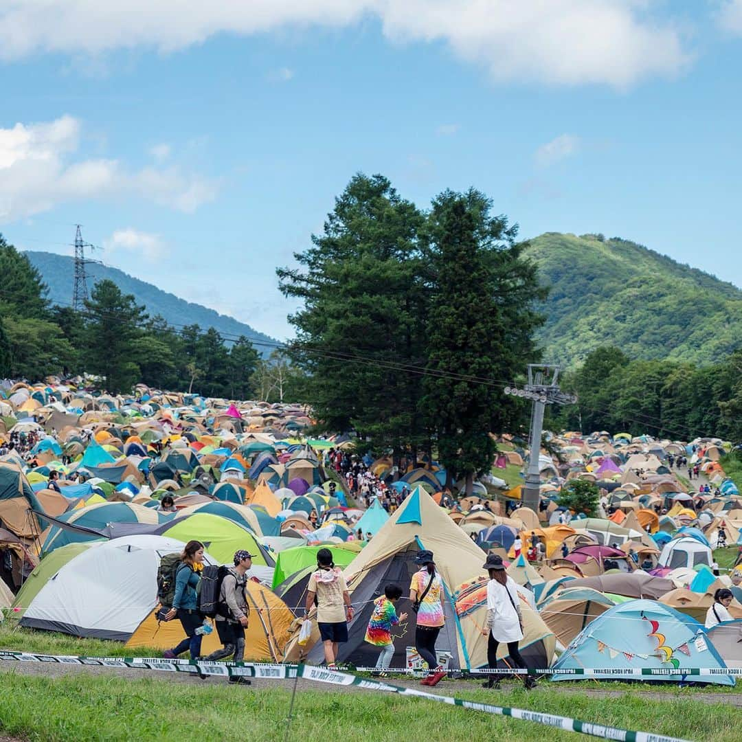 フジロック・フェスティバルさんのインスタグラム写真 - (フジロック・フェスティバルInstagram)「. ‪📸2019 - Camp site‬ . . #fujirock #fujirockfestival #フジロック #fujirockpost」6月27日 15時31分 - fujirock_jp