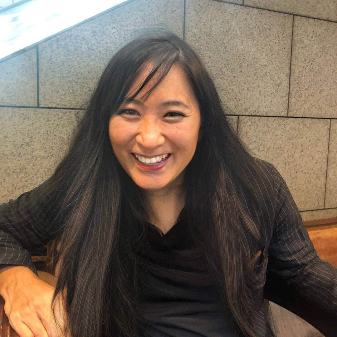 藤岡幸夫のインスタグラム：「シティフィルにティンパニで客演してくれた神戸光徳(かんべみつのり)さんが写してくださいました。 因みにボクは女装癖ではありません。アプリの加工です😝😝 それにしても濃い😖😖😖」