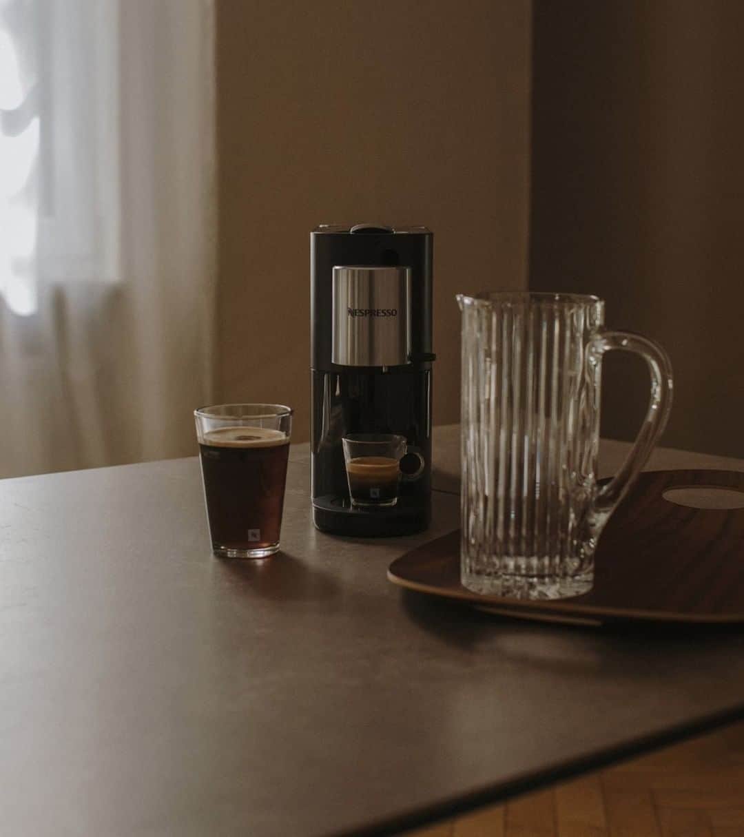 Nespressoさんのインスタグラム写真 - (NespressoInstagram)「Do you have any morning habits or rituals? Our morning coffee moments are times that remind us that with each new day comes a handful of fresh opportunities.  📷: @studiocnp  #NespressoMoments #ElevateYourSummer #SummerAtHome #CoffeeLover #WhatElse #SummerWithNespresso」6月27日 17時00分 - nespresso
