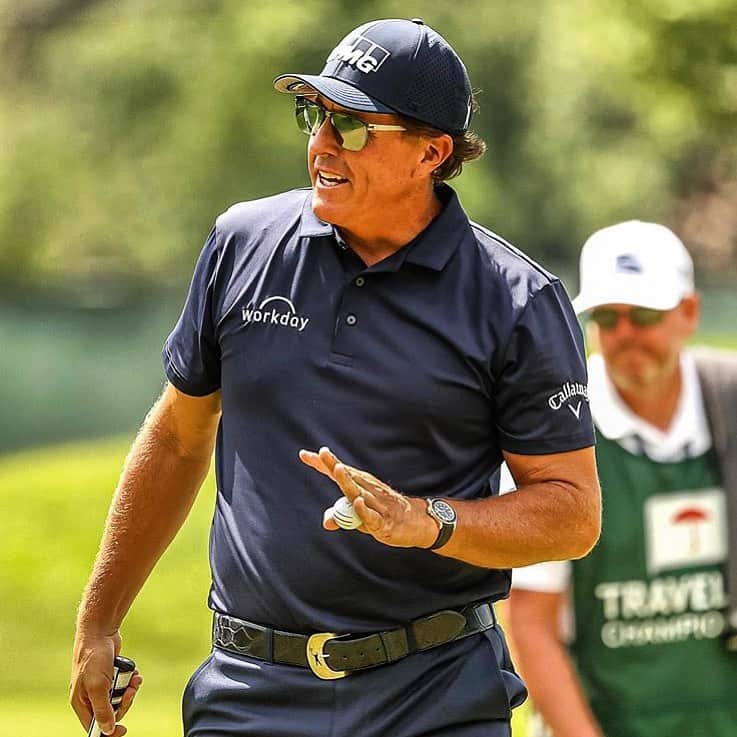 キャロウェイゴルフ（Callaway Golf）さんのインスタグラム写真 - (キャロウェイゴルフ（Callaway Golf）Instagram)「アメリカPGAツアーでも、先日50歳を迎えたフィル・ミケルソンが、8バーディ、1ボギーの「63」でプレーして、単独首位で決勝戦へ。2019年の「AT＆Tペブルビーチプロアマ」以来となる45勝目へ、Go Phil! Go Team Callaway!! @philmickelson  #callaway #キャロウェイ #callawaygolf #キャロウェイゴルフ #golf #ゴルフ #teamcallaway」6月27日 17時23分 - callawaygolf_japan