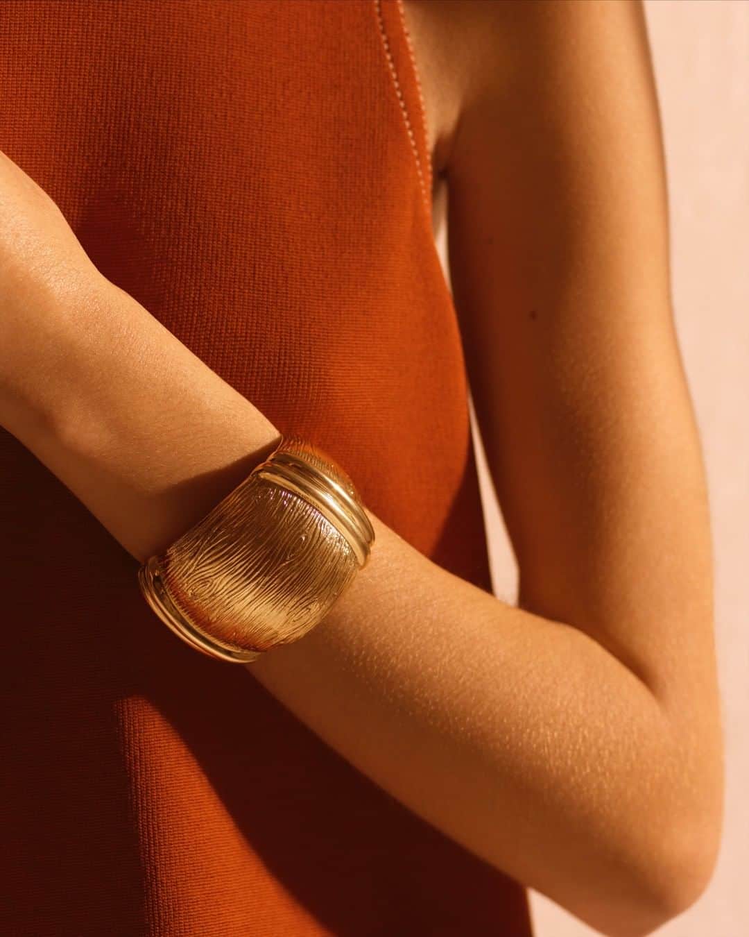 オーレリービダマンのインスタグラム：「Simplicity #baobab #aureliebidermann」