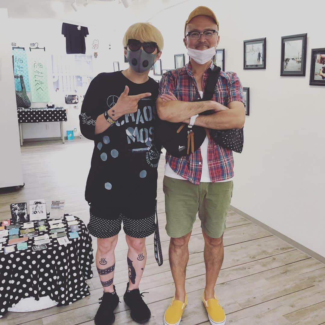 橋本塁さんのインスタグラム写真 - (橋本塁Instagram)「【サウシュー東京写真展5日目ゲスト】 1.THE BAWDIESのtaxman！ 2.Candy Stripper のヨシエちゃん！ 3.マーブルダイヤモンド&ビバヤングの倉山さん！ 4.キカ　フロント　フロンターレちゃん！ 5.カメラマンの菊池茂夫さん！ 6.カメラマンの鬼澤礼門！ 7.カメラマンの半ちゃん！」6月27日 18時17分 - ruihashimoto