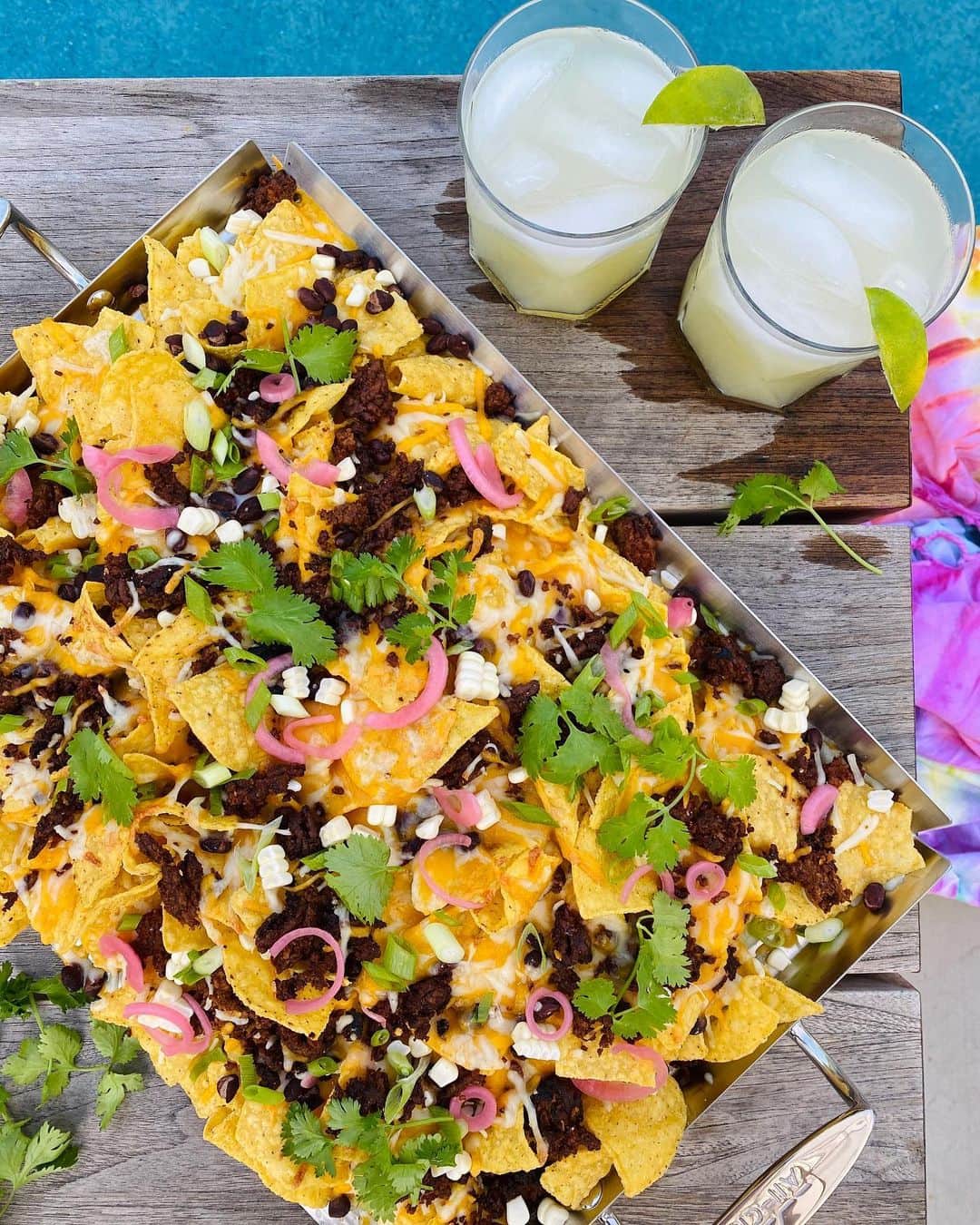 Gaby Dalkinさんのインスタグラム写真 - (Gaby DalkinInstagram)「It’s a nacho kinda day over here!! #ad These beauties are loaded with the newly reformulated @lightlifefoods Plant-Based Ground, plenty of cheese, beans, corn, pickled onions, cilantro, green onions and more. And let me tell you - the Plant-Based Ground is incredible! Made with simple ingredients and nutritionally balanced, it’s a deliciously guilt-free option that can do it all! It’s a vegetarians dream platter of nachos and I’m INTO IT. #Lightlife」6月28日 5時00分 - whatsgabycookin