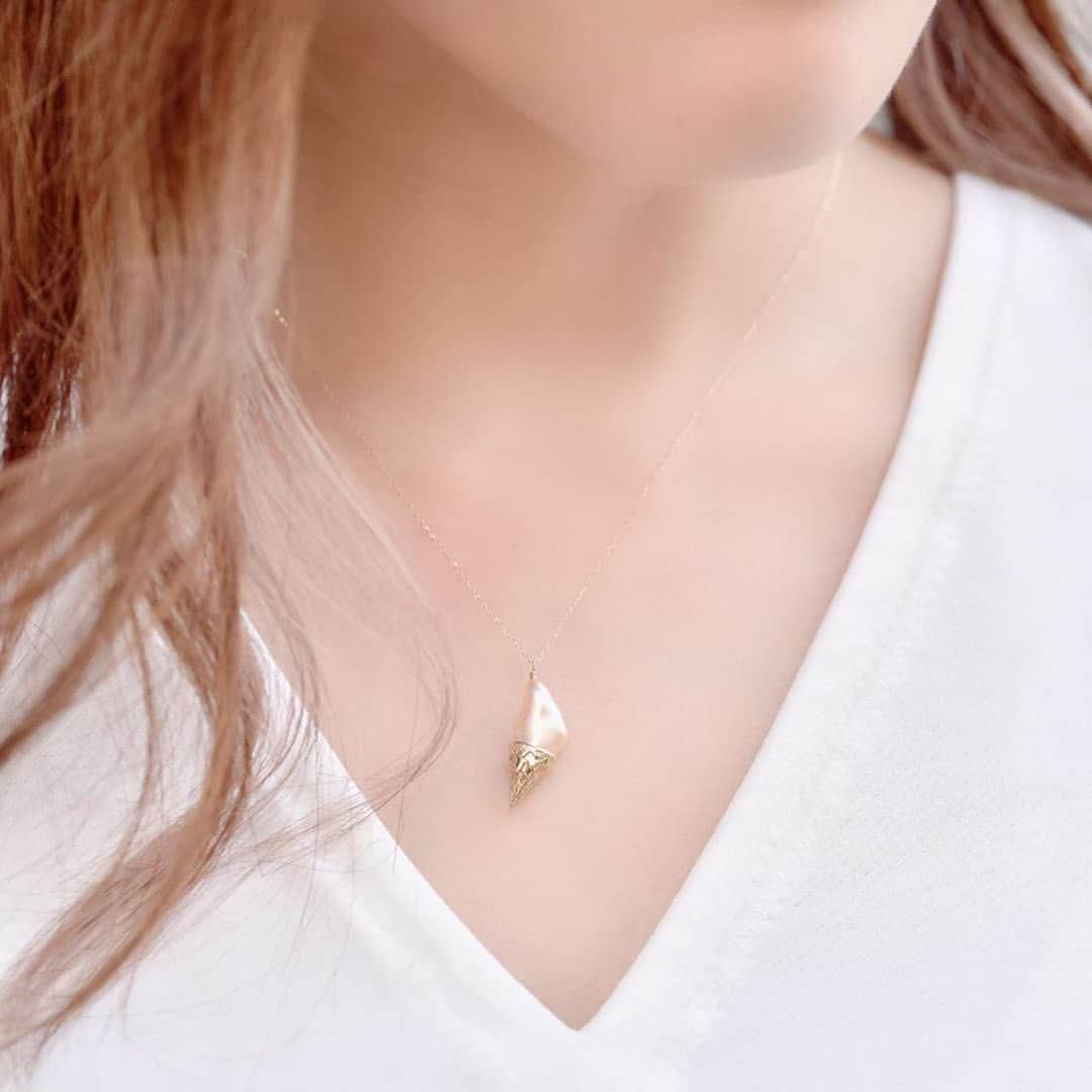 キューポットさんのインスタグラム写真 - (キューポットInstagram)「💠﻿ New arrival ''Gelato Collection'' is in stock now! 🍦✨﻿ ﻿ Luxury K10 items decorate you sweeter...﻿ Beautiful natural pearl on the cone. ﻿ ﻿ Gelato Necklace (K10) $280.38﻿ ﻿ #qpot #sweet #madeinjapan #jewerly #gelato #icecream #k10」6月27日 21時15分 - press_qpot_international