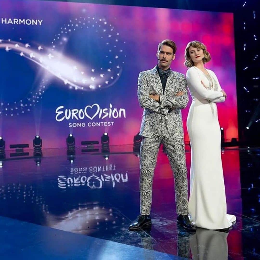 ジョン・コルタジャレナさんのインスタグラム写真 - (ジョン・コルタジャレナInstagram)「Welcome to Eurovision Song Contest. Available now on @netflix.. Go watch and laugh!!!! #Netflix #willferrell #eurovision #eurovisionnetflix」6月27日 21時33分 - jonkortajarena