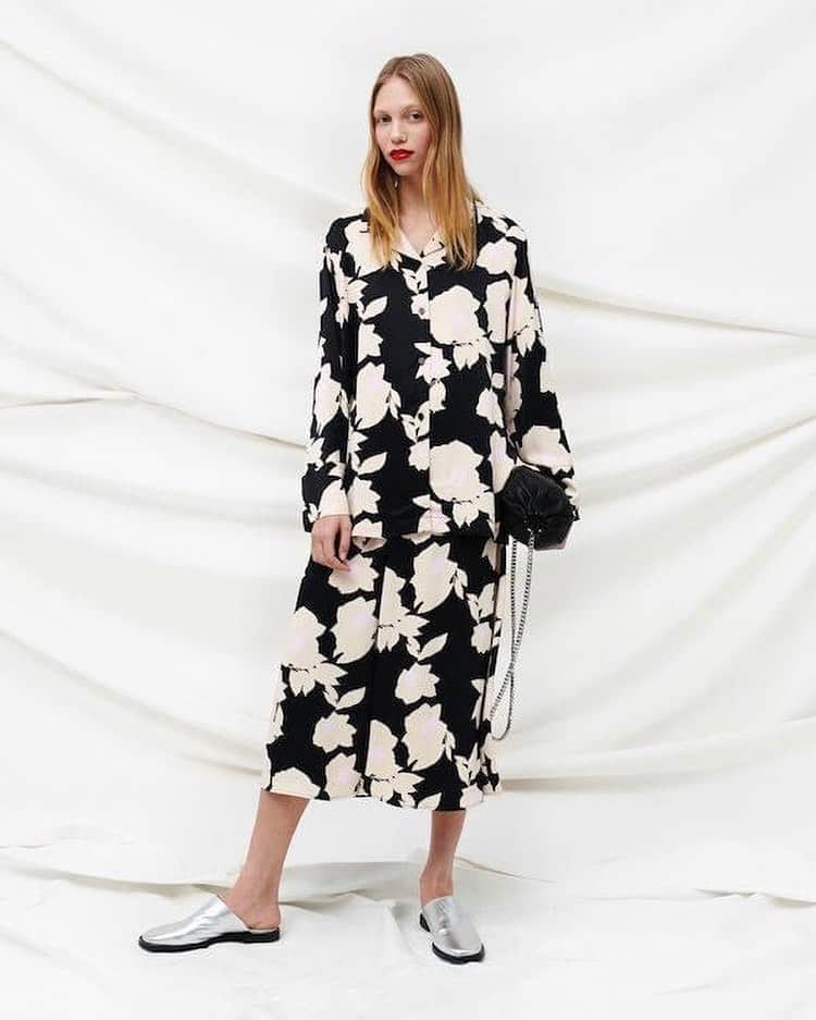 Apparel-web.comさんのインスタグラム写真 - (Apparel-web.comInstagram)「「マリメッコ（Marimekko）」が2020秋冬コレクションを発表。#marimekko #collection #fashion #style #マリメッコ #ファッション」6月27日 22時00分 - apparelweb