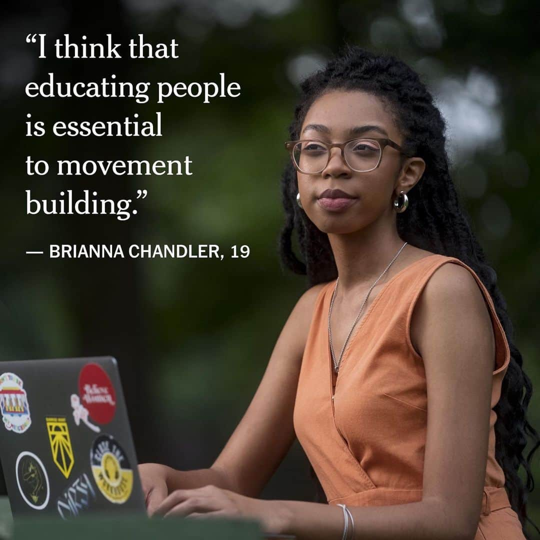 New York Times Fashionさんのインスタグラム写真 - (New York Times FashionInstagram)「Meet these young activists who are fighting for a more just future. Shayla Turner, 18, spent part of her high school graduation week campaigning for the removal of police from inside Chicago’s public schools. She saw people tear gassed for the first time. Zee Thomas 15, organized a 10,000 person protest against police brutality in Nashville, with the help of five other teenagers. Tiana Day, 17, led a Black Lives Matter protest across the Golden Gate Bridge. (She thought “something like 50 people would show up.” There were thousands, stretching for miles.) And from her bedroom in St. Louis, Brianna Chandler, 19, used social media to organize a teach-in for local high school and college students to learn about racial justice.  Visit the link in bio, to hear more from these young women in their own words. | 📸: @carlosjavierortiz, @yasss.indeed, John G Mabanglo/EPA, via Shutterstock and @whitneycphoto」6月27日 22時45分 - nytstyle