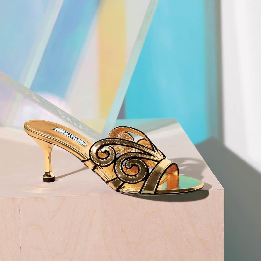 Saks Fifth Avenueのインスタグラム：「This @prada butterfly shoe is as good as gold. #10022SHOE」