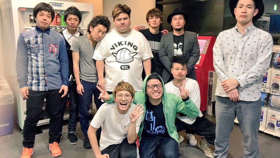 池田真一のインスタグラム：「【みんな買ってくれた？？】 色んな困難を乗り越え ついに開催致します！ 7月11日 18:30~ プラチナ５〜オンライン公演1発目！〜お客さんはStay Home！プラチナメンバーはソーシャルディスタンス」 出演者: #アイロンヘッド #ダブルアート #ツートライブ #バンビーノ #ミキ」