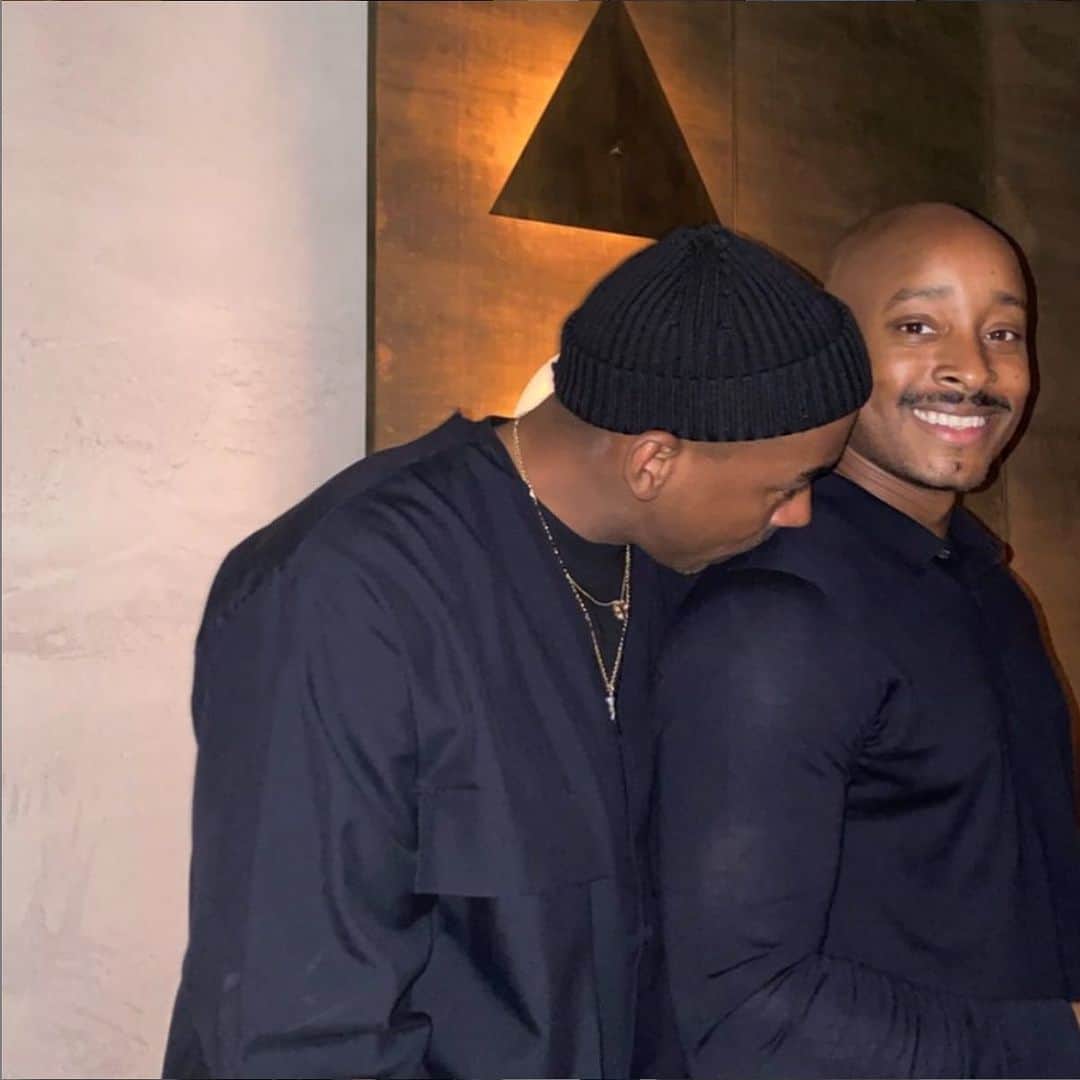 アレキサンダー・ワンのインスタグラム：「“Pride for me is love, black love! Being able to say it loud and proud in spaces that we have been told we can’t!” - Jason Bolden⁣ -⁣ Pride in one post by @jasonbolden, stylist」