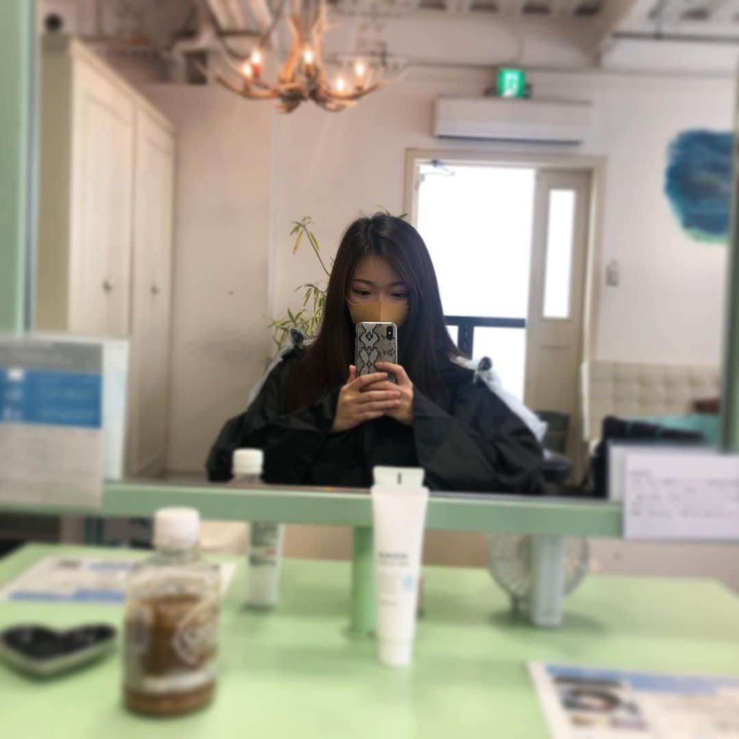 黒田絢子さんのインスタグラム写真 - (黒田絢子Instagram)「何ヶ月ぶりだ？！ spicaすっごい嬉しい💇‍♀️ どーなるかな…どーなるかな…？ . . #spica #hairsalon  #美容室 #夏髪 #summerhair  #thankyou」6月28日 0時25分 - ayakokuroda_official