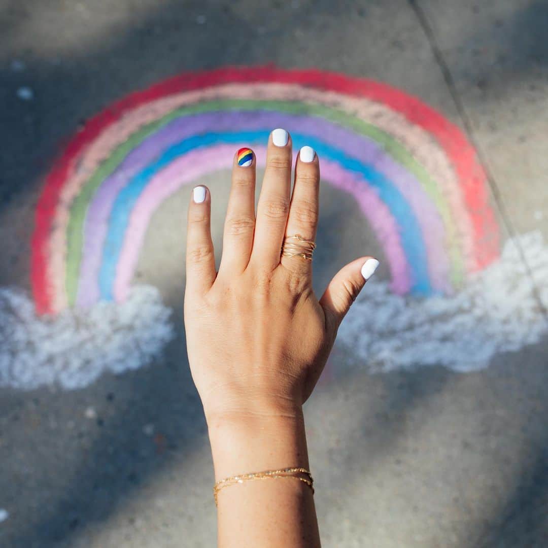 OPIさんのインスタグラム写真 - (OPIInstagram)「Celebrating #GlobalPride with bright rainbow #nailart using shades that ignite joy, fill us with a sense of pride and signify new beginnings.  Shade: #AlpineSnow  #Pride #OPIObsessed #ColorIsTheAnswer #NOTD #NailSwag #NailsOfInstagram #NailsOnFleek #NailPolish #Nails #OPI」6月28日 1時59分 - opi