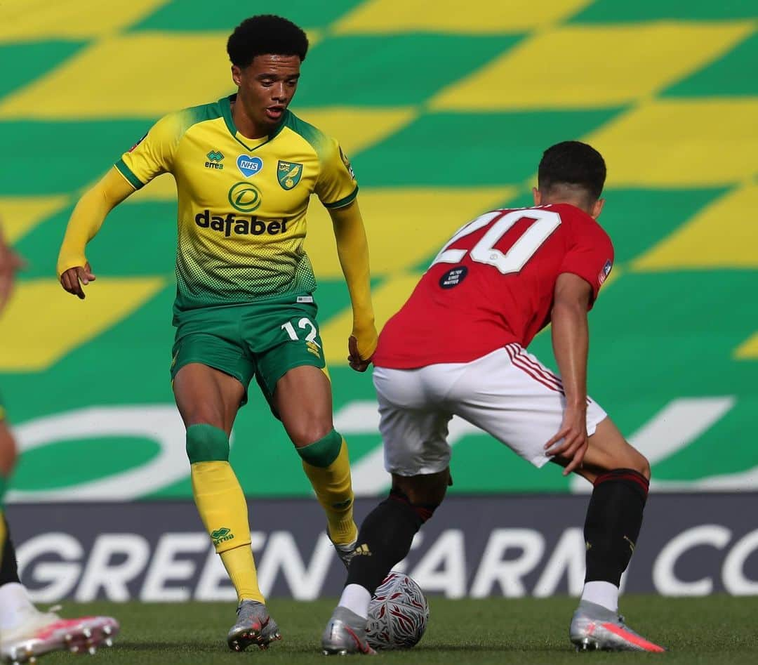 ノリッジ・シティFCさんのインスタグラム写真 - (ノリッジ・シティFCInstagram)「Goalless at the break!」6月28日 2時20分 - norwichcityfc