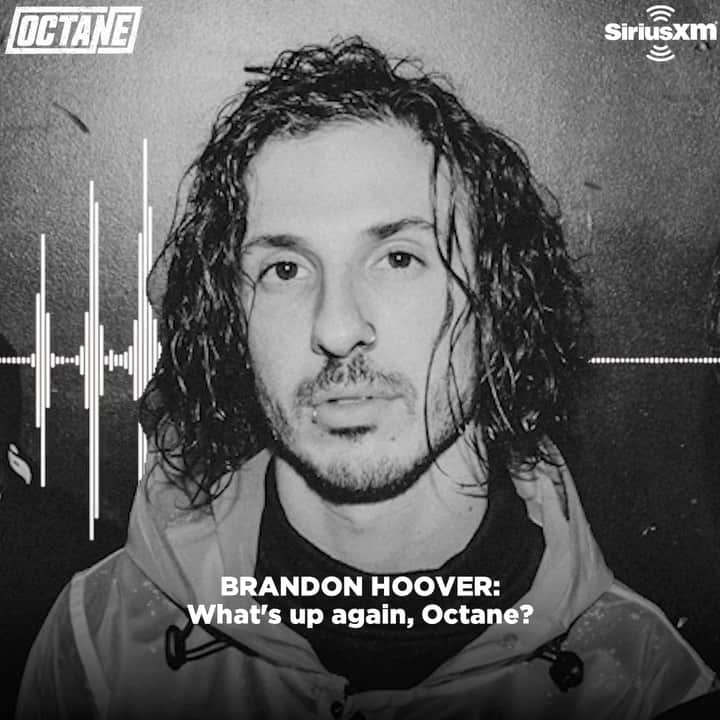 ブランドン・フーバーのインスタグラム：「Idk why they let my emo ass take over the radio but it’s happening 😂 Tune in to @sxmoctane all weekend and listen to me and the boys talk about our hard rock roots, crazy stories and some of our favorite songs growing up 🤘🏻 Shout-out  @vincentrockwell for letting us be a part of the Octane Home Invasion! Also love you @seether 🖤」