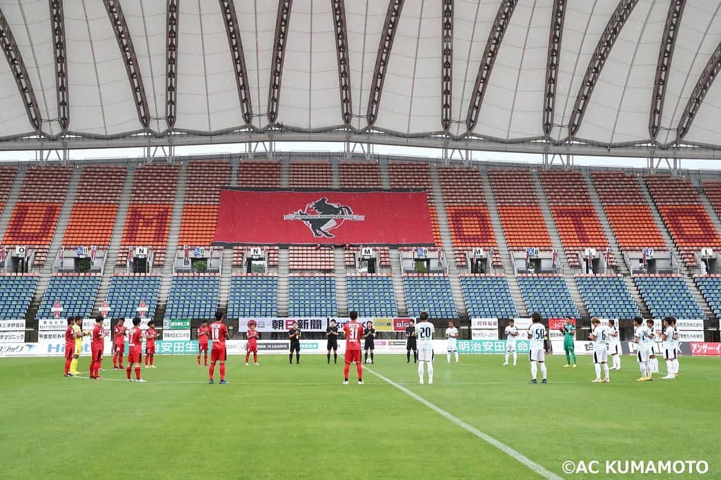 石川啓人のインスタグラム：「・ 開幕戦 Jリーグ初ゴール決めてチームも勝ててよかったです。  次の試合も勝つためにいい準備しますので応援よろしくお願いします。  First game of the season . I am so happy to score the first goal ever for the team. We will prepare well for the next week.  #jリーグ  #開幕戦 #感謝」