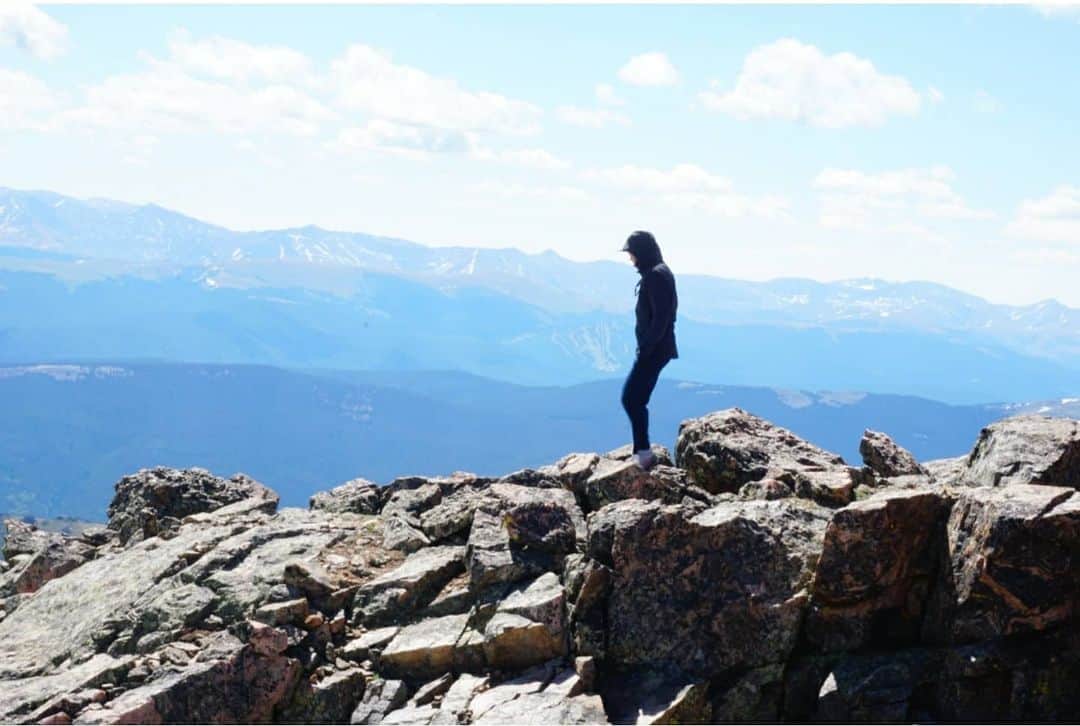 ヴィンセント・ゾウのインスタグラム：「Mountain man」