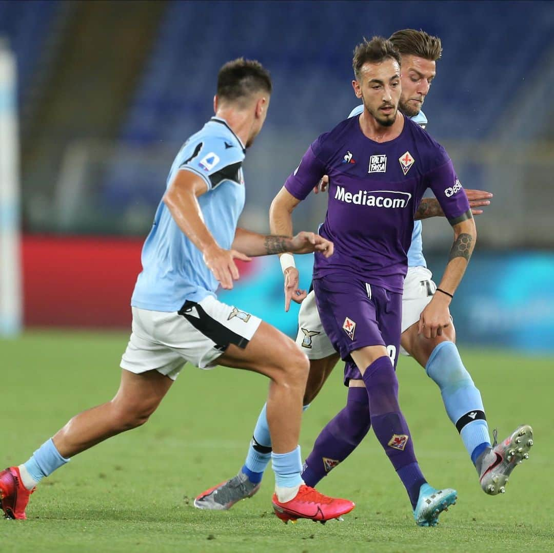 ACFフィオレンティーナさんのインスタグラム写真 - (ACFフィオレンティーナInstagram)「⚔️ Non basta il gol di Ribery. Ribery's goal is not enough.  #ForzaViola 💜 #LazioFiorentina #ACFFiorentina #SerieA」6月28日 6時44分 - acffiorentina