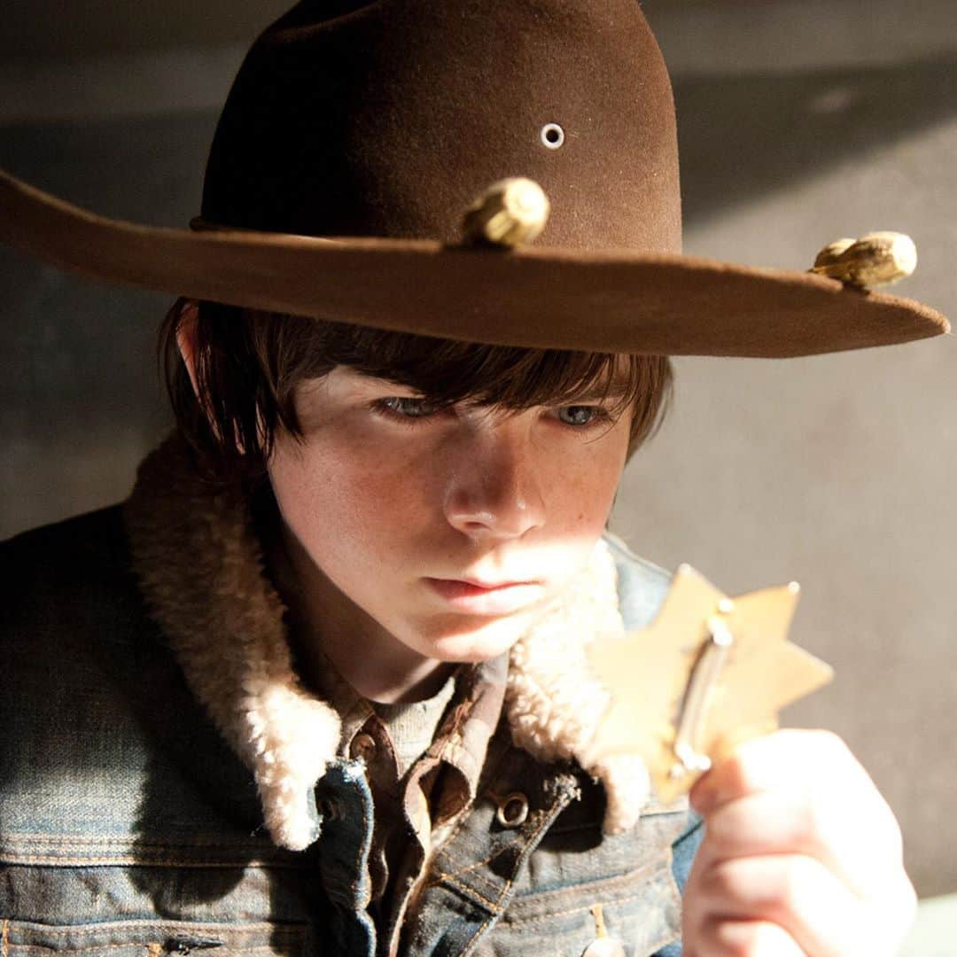 The Walking Deadさんのインスタグラム写真 - (The Walking DeadInstagram)「Remember this kid? He’s 21 years old now. Feel old yet? Go wish Chandler Riggs a happy birthday! . . . @chandlerriggs5 #TheWalkingDead #WalkingDead #TWD #CarlGrimes #Carl #ChandlerRiggs」6月28日 8時41分 - thewalkingdeadamc