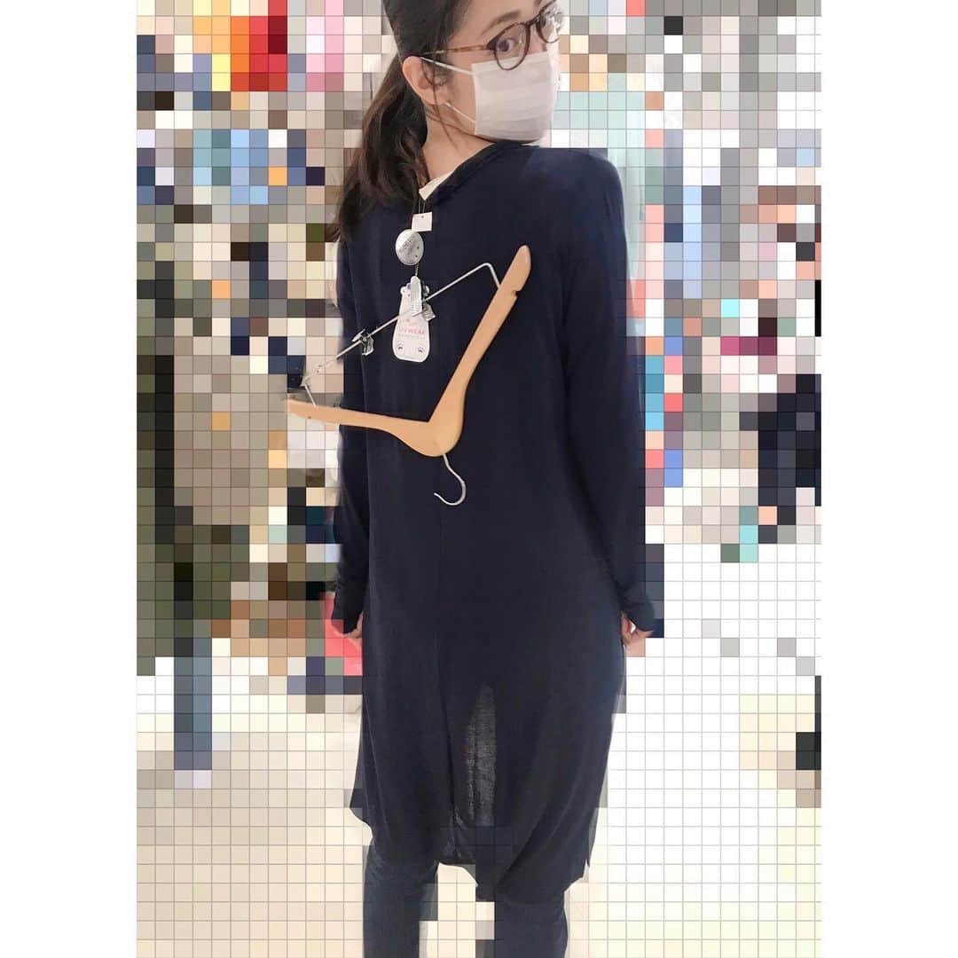 加藤侑紀のインスタグラム：「待って、どういう状況？😂#今日のリュック ・ 等下，現在什麼情況？😂 #今日背包 ・ ・ #リュックコーデ ？#🎒 #後背包 ？ #おっちょこちょい #天真 #日台ハーフ #台日混血兒 #台日友好 #日台友好 #愛台灣 #學日文 #日語學習 #日文教學 #中国語勉強 #帰国子女 #バイリンガル #女優 #演員 #actress」