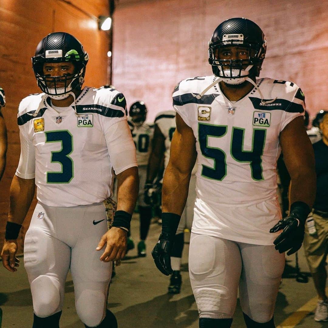 ラッセル・ウィルソンのインスタグラム：「3: “Yo Wagz, ‘member when they gave us an F Grade?” 54: “Yeah... I remember...” To my road dawg..aka...the Best in the Game! @BWagz !!! Happy Birthday Bro! Playing with you has been one of the coolest parts of my career! “Don’t get bored with consistency!” ✊🏾💪🏾🏈 #ClassOf2012」