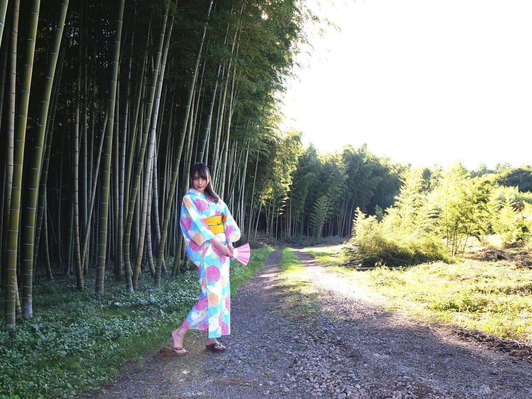 かねさだ雪緒さんのインスタグラム写真 - (かねさだ雪緒Instagram)「お気に入りの浴衣です  #浴衣 #竹林 #ポートレート #katsumi1220d」6月28日 10時59分 - yukiokanesada