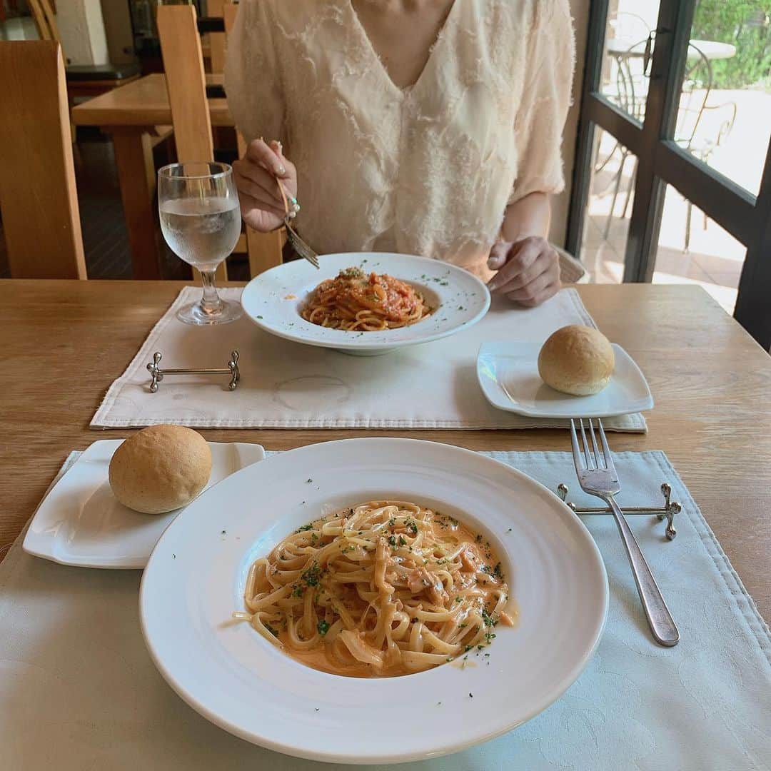 yunappleeeさんのインスタグラム写真 - (yunappleeeInstagram)「ふらっと寄ったお店が自分好みだったり美味しかったりすると抜群にうれしいですよね🍝 良い週末を𓂃٭ #pasta #cafe #lunch」6月28日 11時47分 - yunappleee